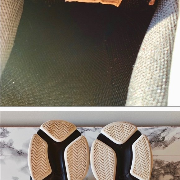 Size 9/10 - Picture 2 of 4